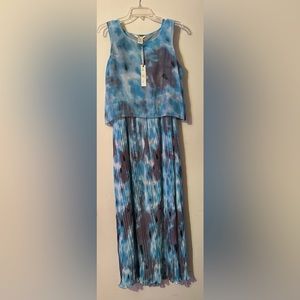 Lucky and Coco size medium long blue tie dye dress